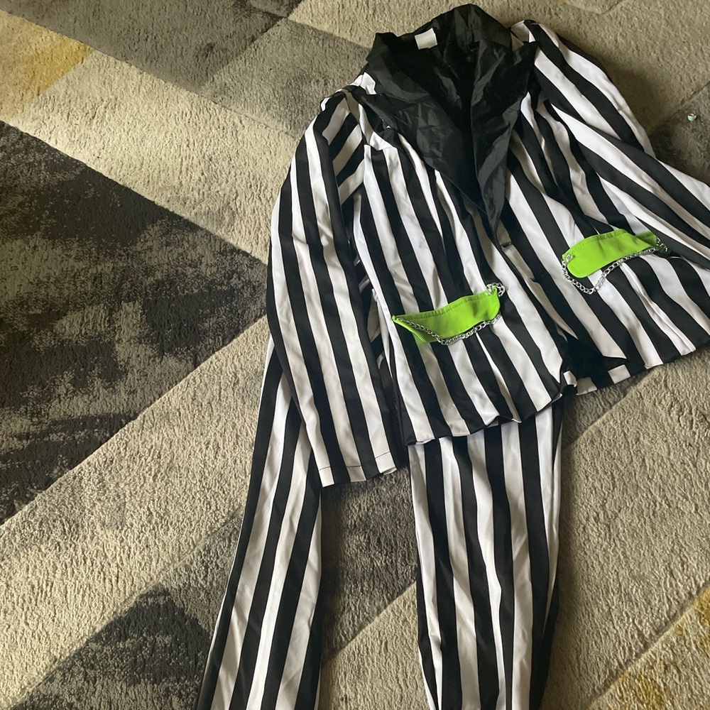 bettlejuice costume